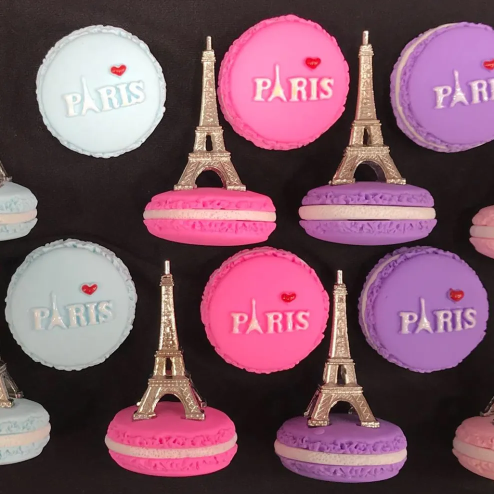 2 imanes Macarrones Souvenir de París