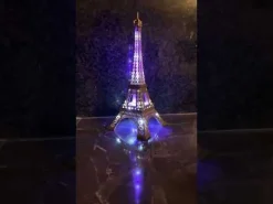 Torre Eiffel Brillante + LED 6 colores variados