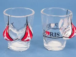 Vaso de shot pecho de mujer